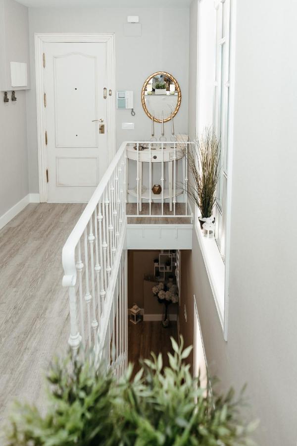 Ferienwohnung Duplex En La Gran Via Logroño Exterior foto