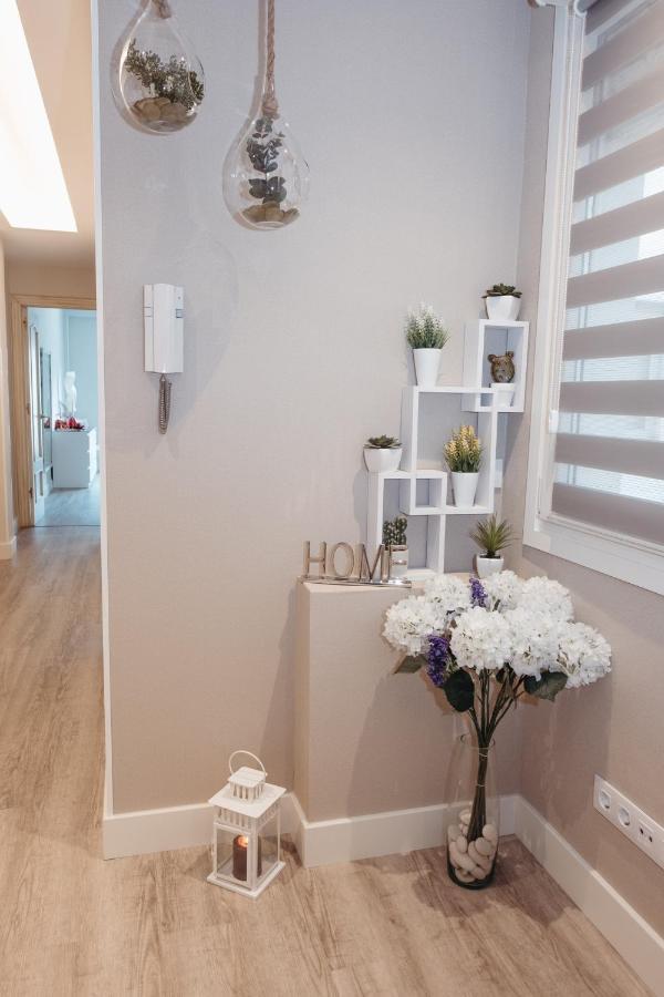 Ferienwohnung Duplex En La Gran Via Logroño Exterior foto